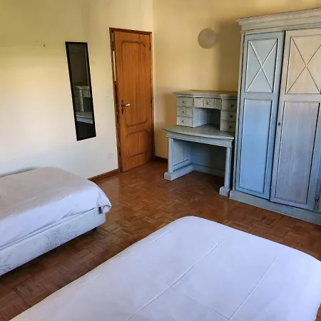 Large 4 Bedroom -