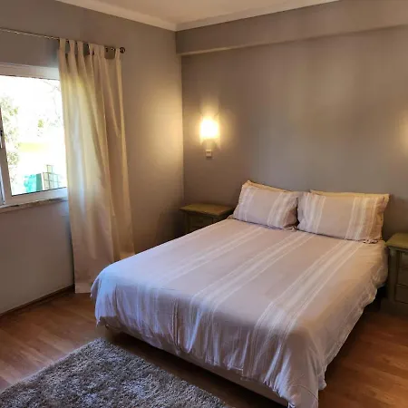 Large 4 Bedroom - Apartamento
