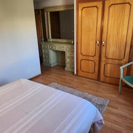 Large 4 Bedroom - Apartamento *
